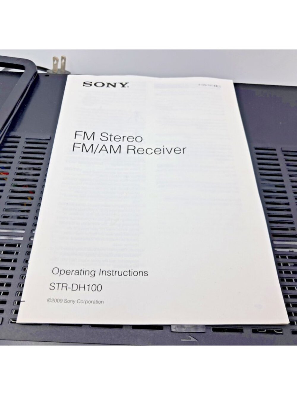 Sony STR-DH100 2-Channel FM/AM Stereo Receiver Control Center - Picture 7 of 16